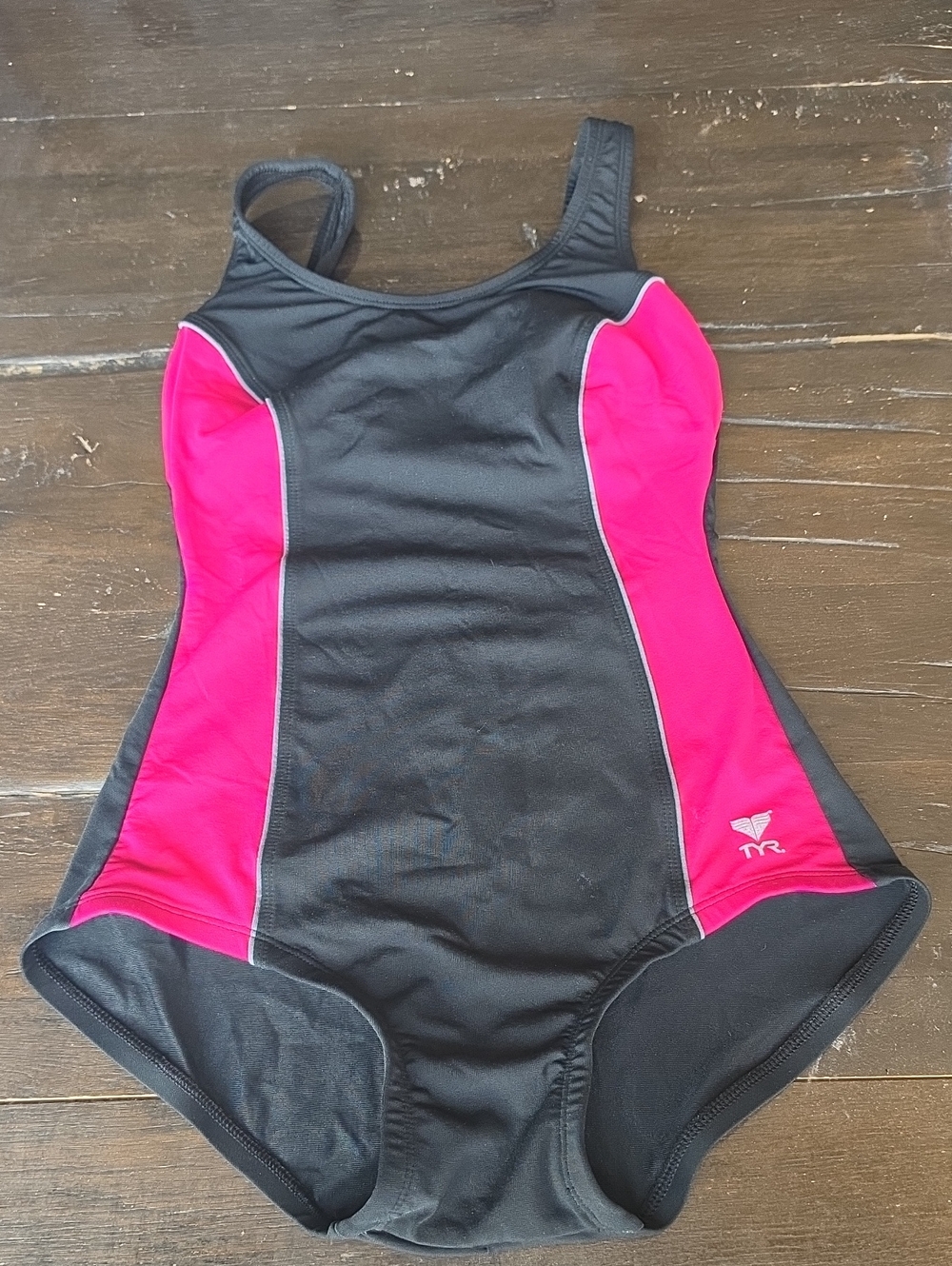 (8)TYR Black & Hot Pink Women's One-Piece Swimsuit Classic Swim Vacation Active